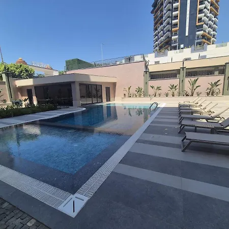 Lumos Town Residence-cozy Near Mall & Appartement *