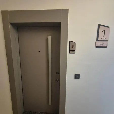 Appartement Lumos Town Residence-cozy Near Mall & *